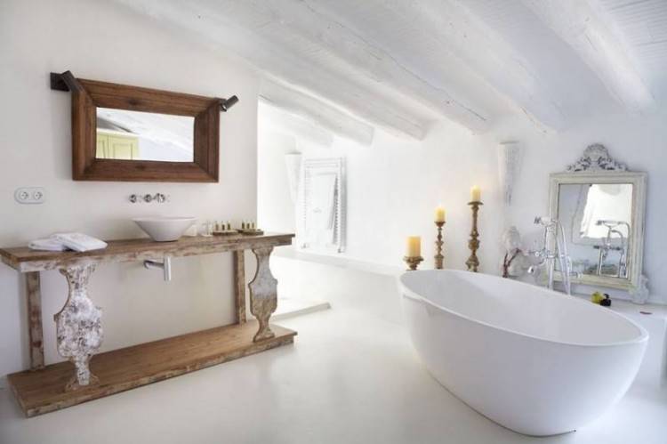 La salle de bains sous les combles – 26 bonnes idées utiles